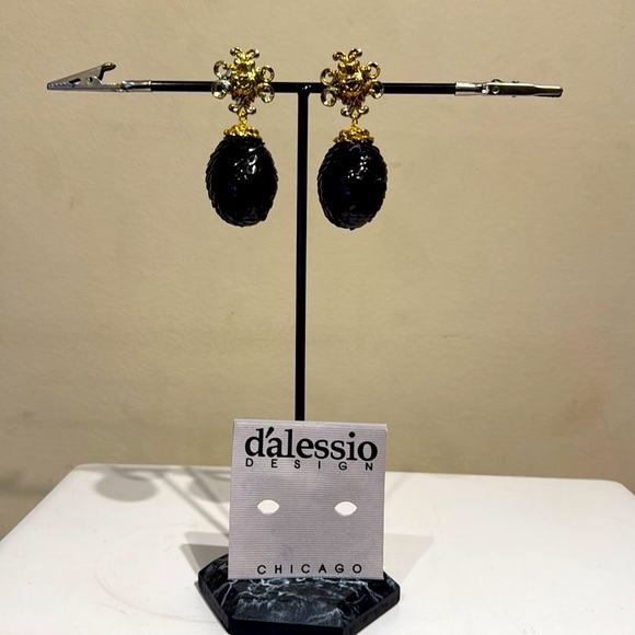 Vintage Dalessio Design Chicago Gold Tone & Black Sequin Dangle Earrings Clipons - Picture 8 of 11